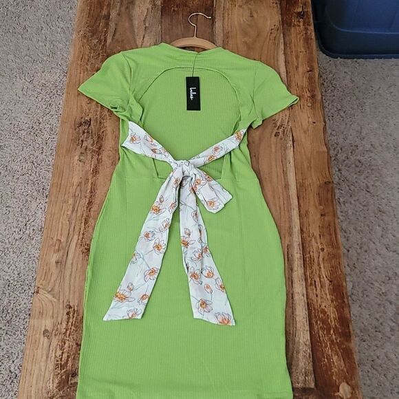 Nwt Lulu's Lime Green Ribbed Tie-Back Bodycon Mini Dress - Picture 16 of 17